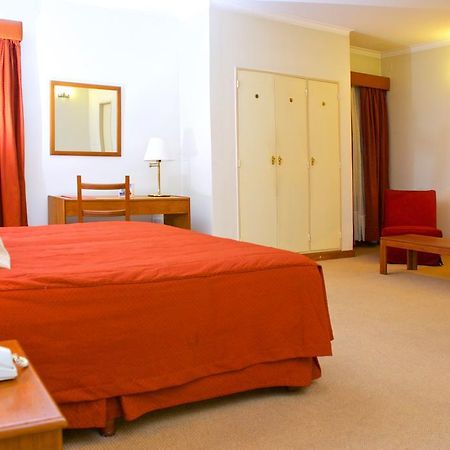 Provincial Plaza Hotel 살타 외부 사진