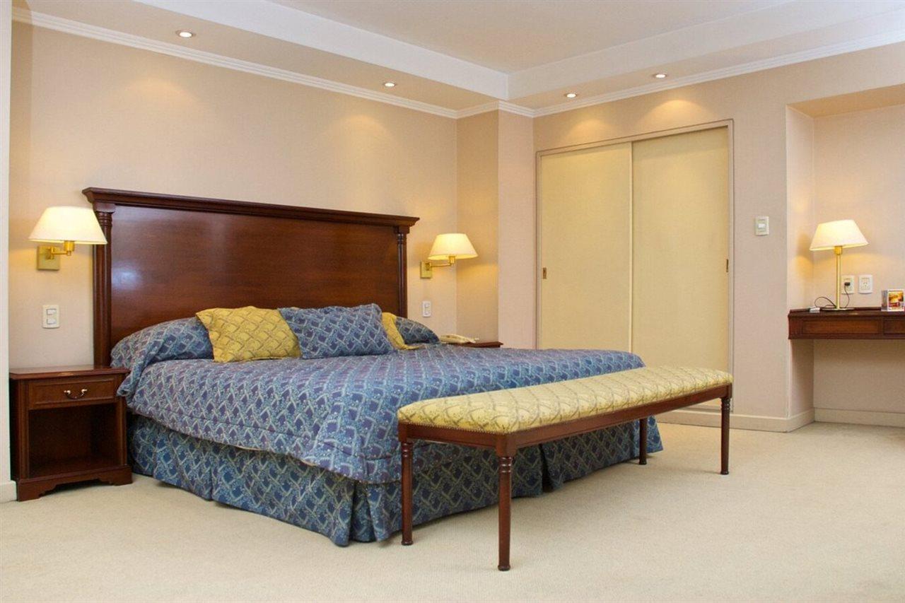 Provincial Plaza Hotel 살타 외부 사진