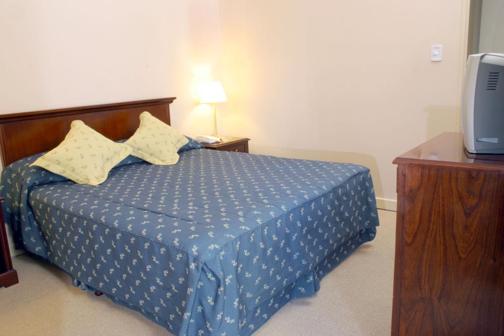 Provincial Plaza Hotel 살타 외부 사진