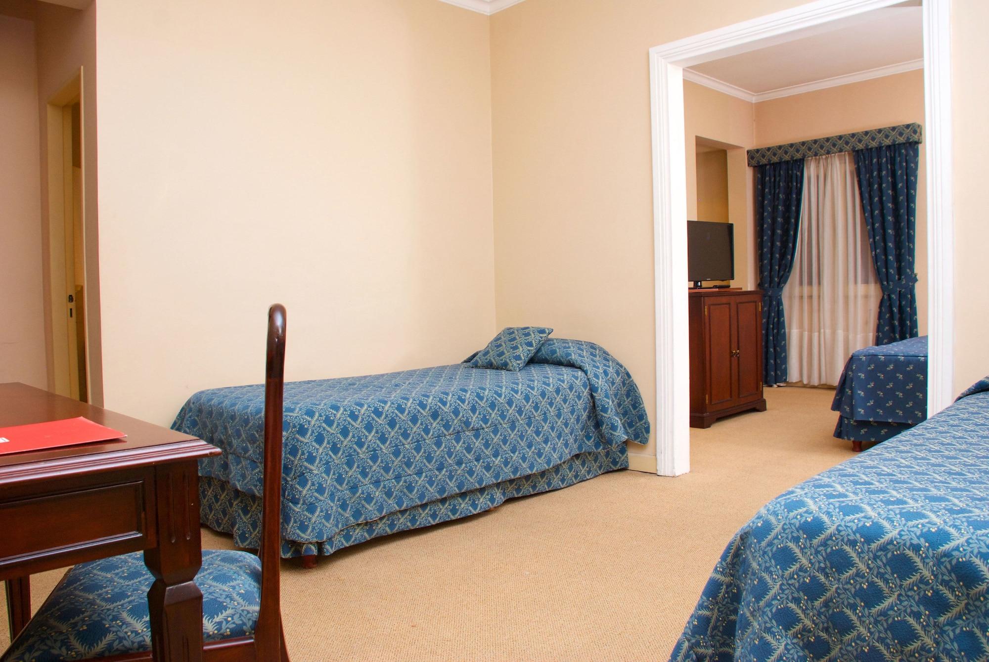 Provincial Plaza Hotel 살타 외부 사진