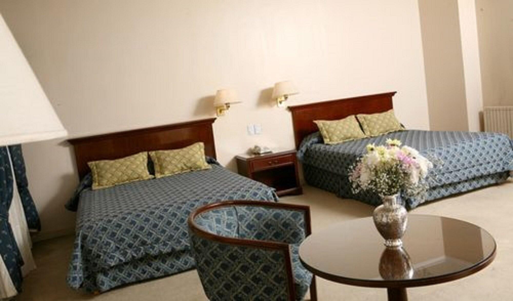 Provincial Plaza Hotel 살타 외부 사진