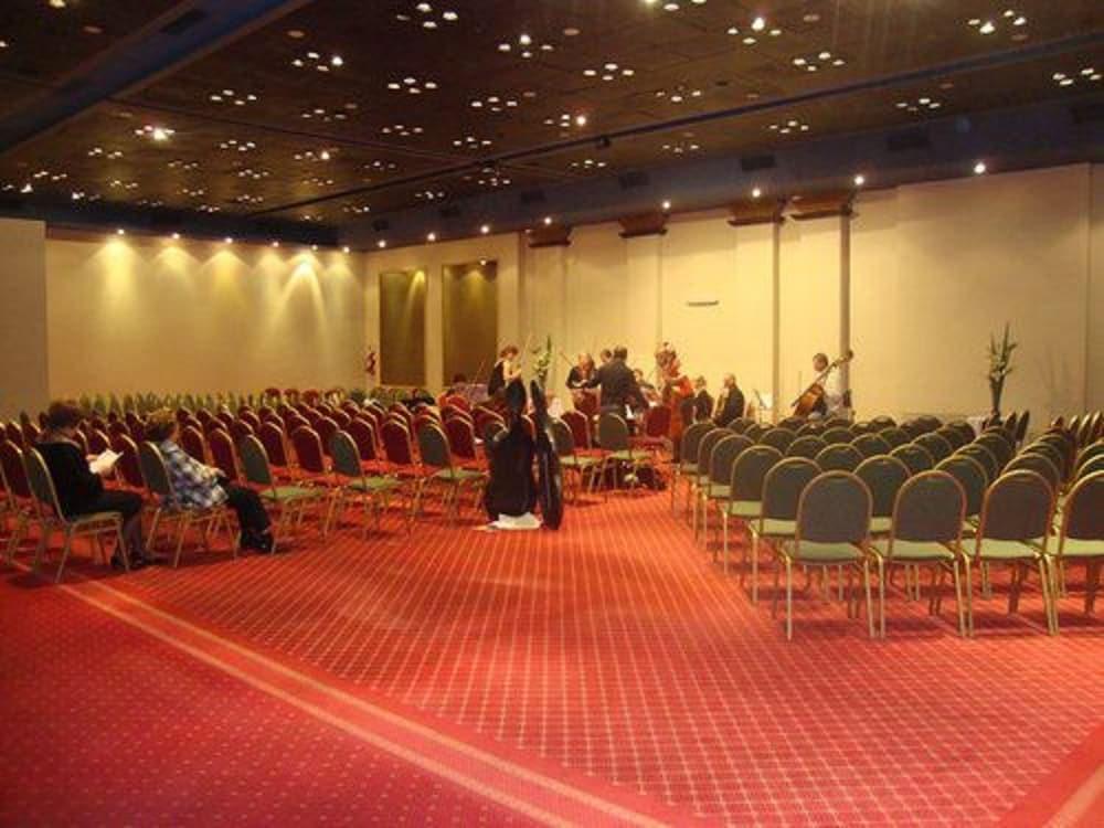 Provincial Plaza Hotel 살타 외부 사진