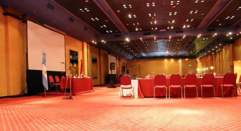 Provincial Plaza Hotel 살타 외부 사진