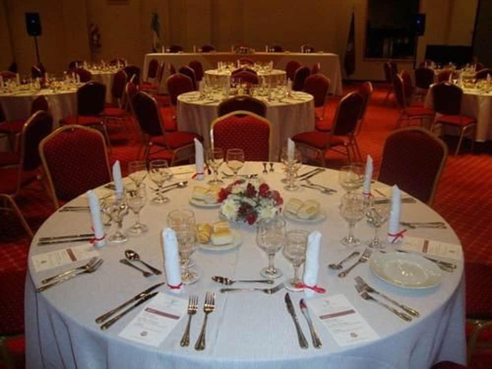 Provincial Plaza Hotel 살타 외부 사진