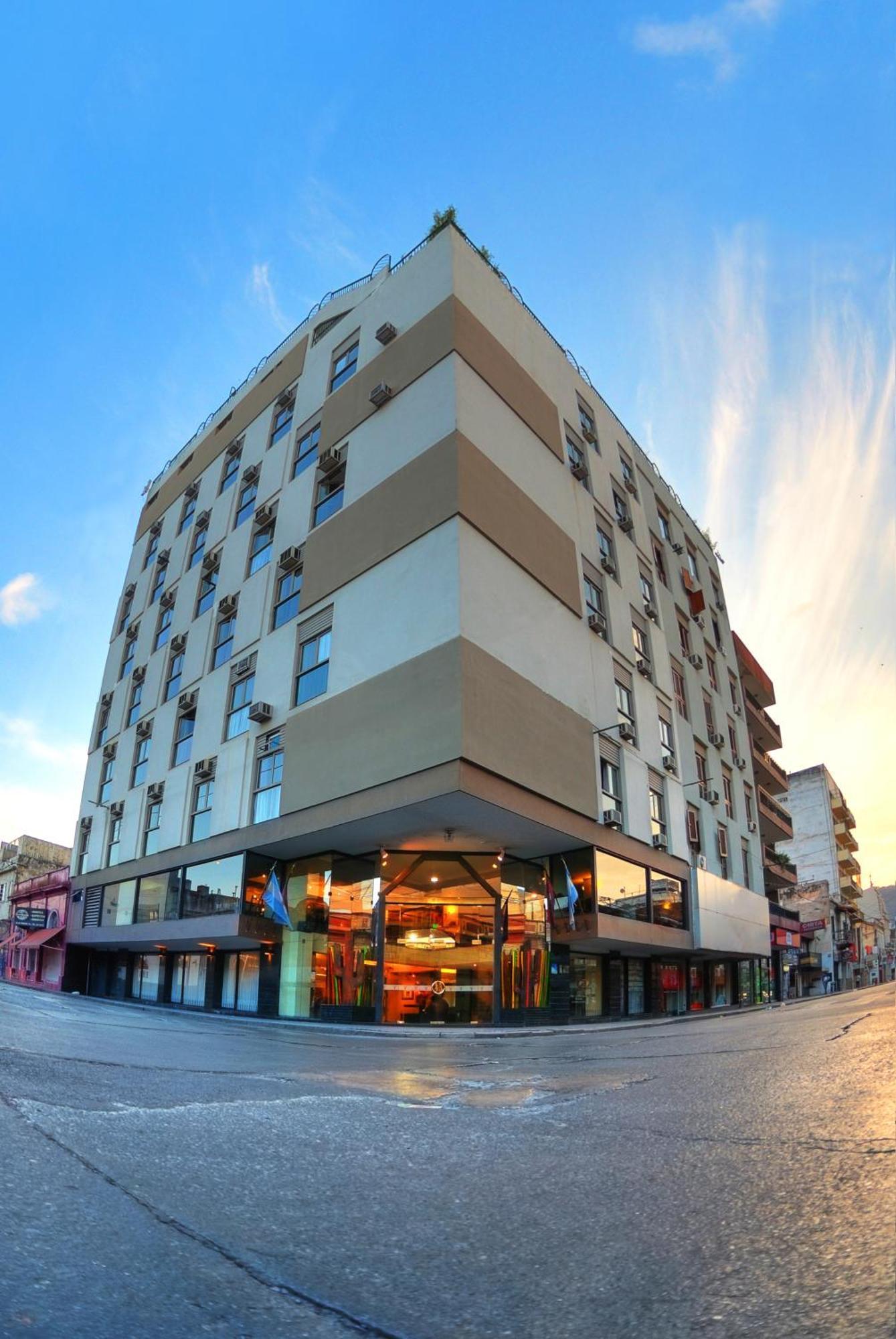 Provincial Plaza Hotel 살타 외부 사진