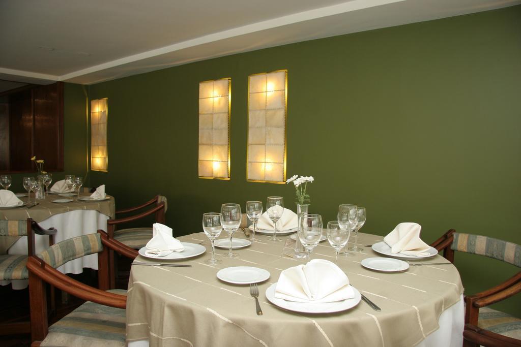Provincial Plaza Hotel 살타 외부 사진