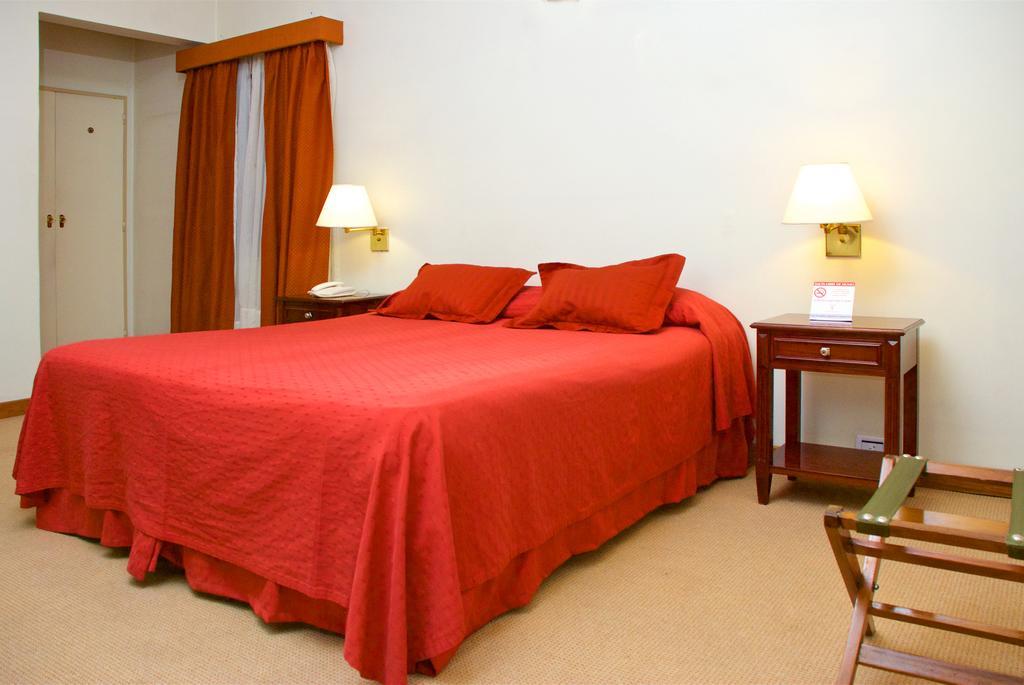 Provincial Plaza Hotel 살타 외부 사진