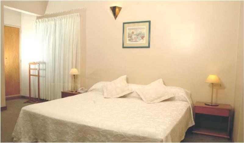 Provincial Plaza Hotel 살타 외부 사진